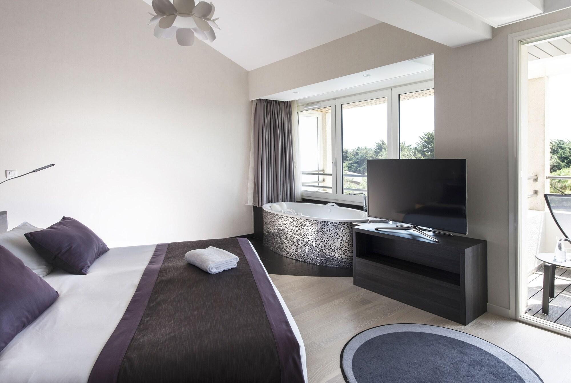 Hotel Valdys Thalasso & Spa - Les Pins Saint-Jean-de-Monts Ngoại thất bức ảnh