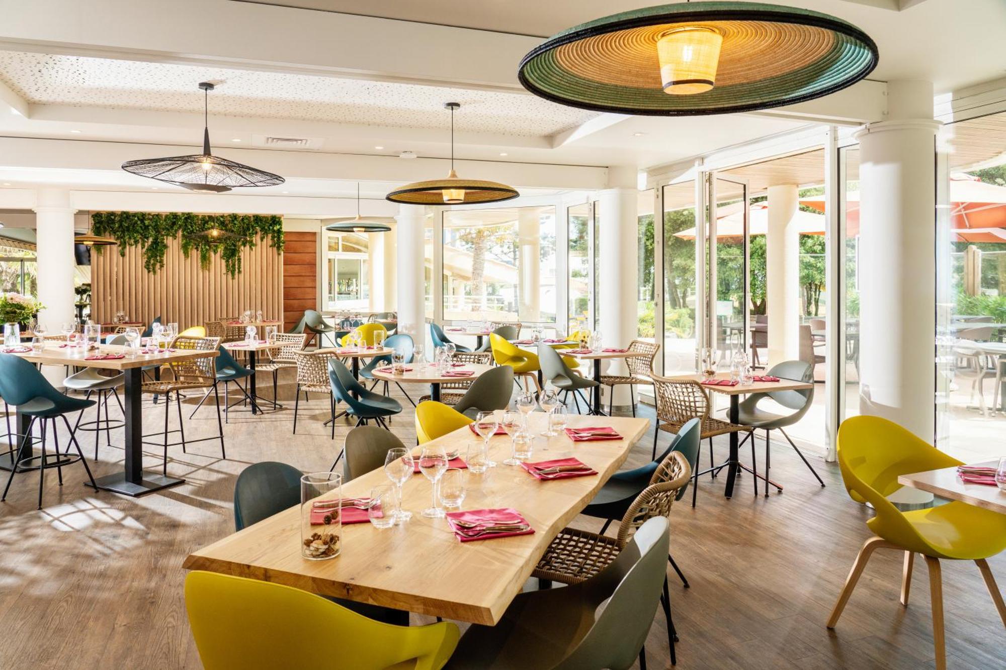 Hotel Valdys Thalasso & Spa - Les Pins Saint-Jean-de-Monts Ngoại thất bức ảnh
