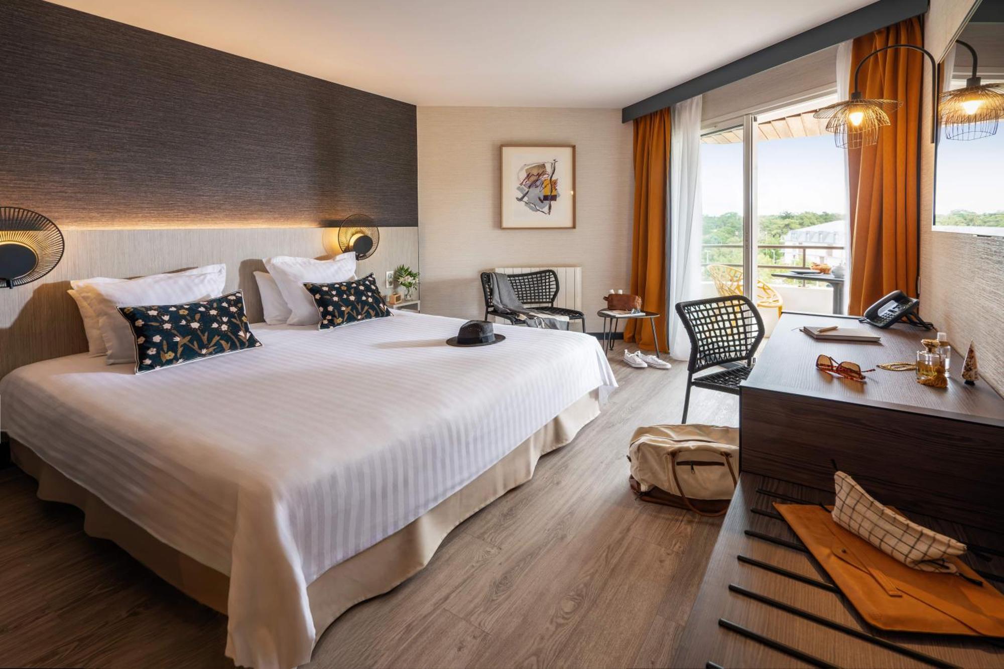 Hotel Valdys Thalasso & Spa - Les Pins Saint-Jean-de-Monts Ngoại thất bức ảnh